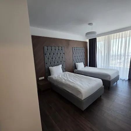 Grand Sapphire And Casino Apartman