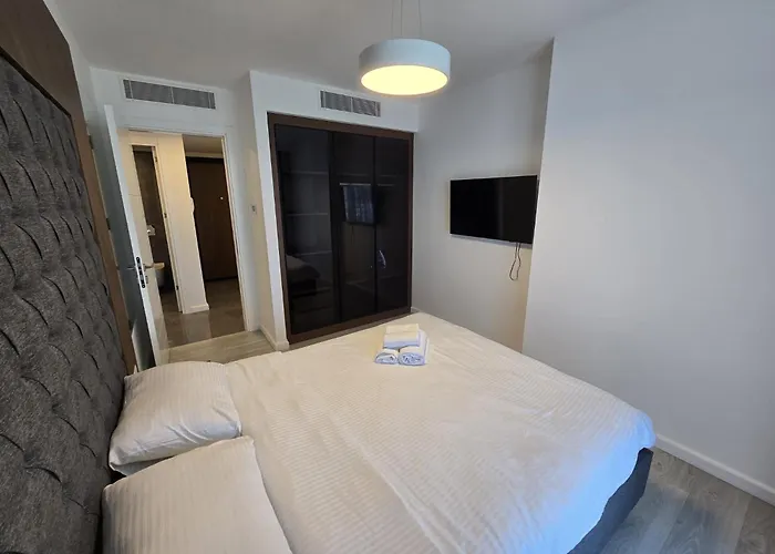 Grand Sapphire And Casino *